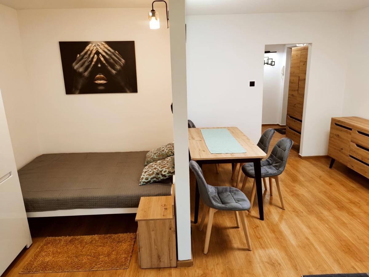 Zwierzyniecka Apartamenty Luna Białystok Dış mekan fotoğraf